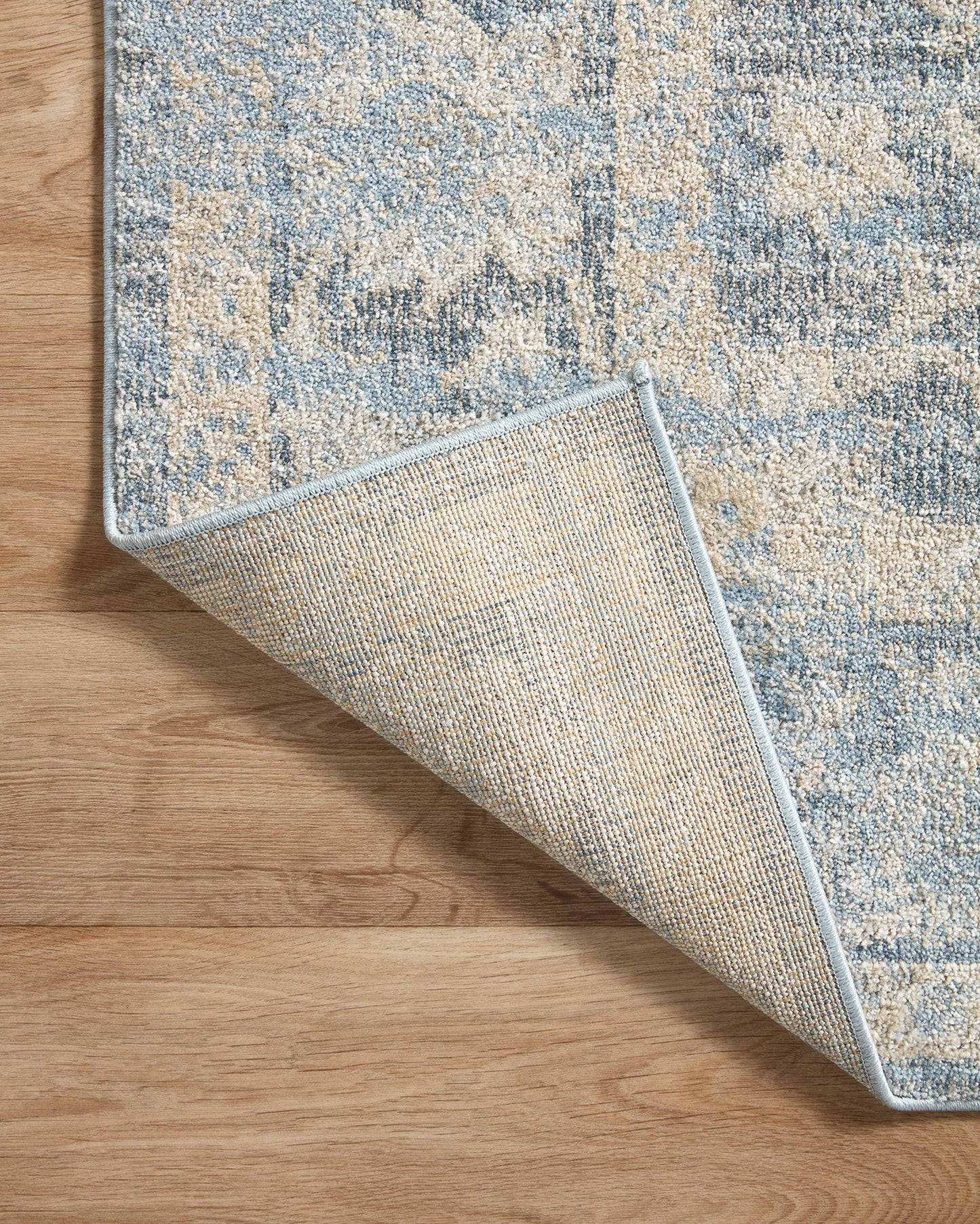 Loloi Odette Collection ODT-03 Sky/Beige 6'-7" x 9'-6" Area Rug