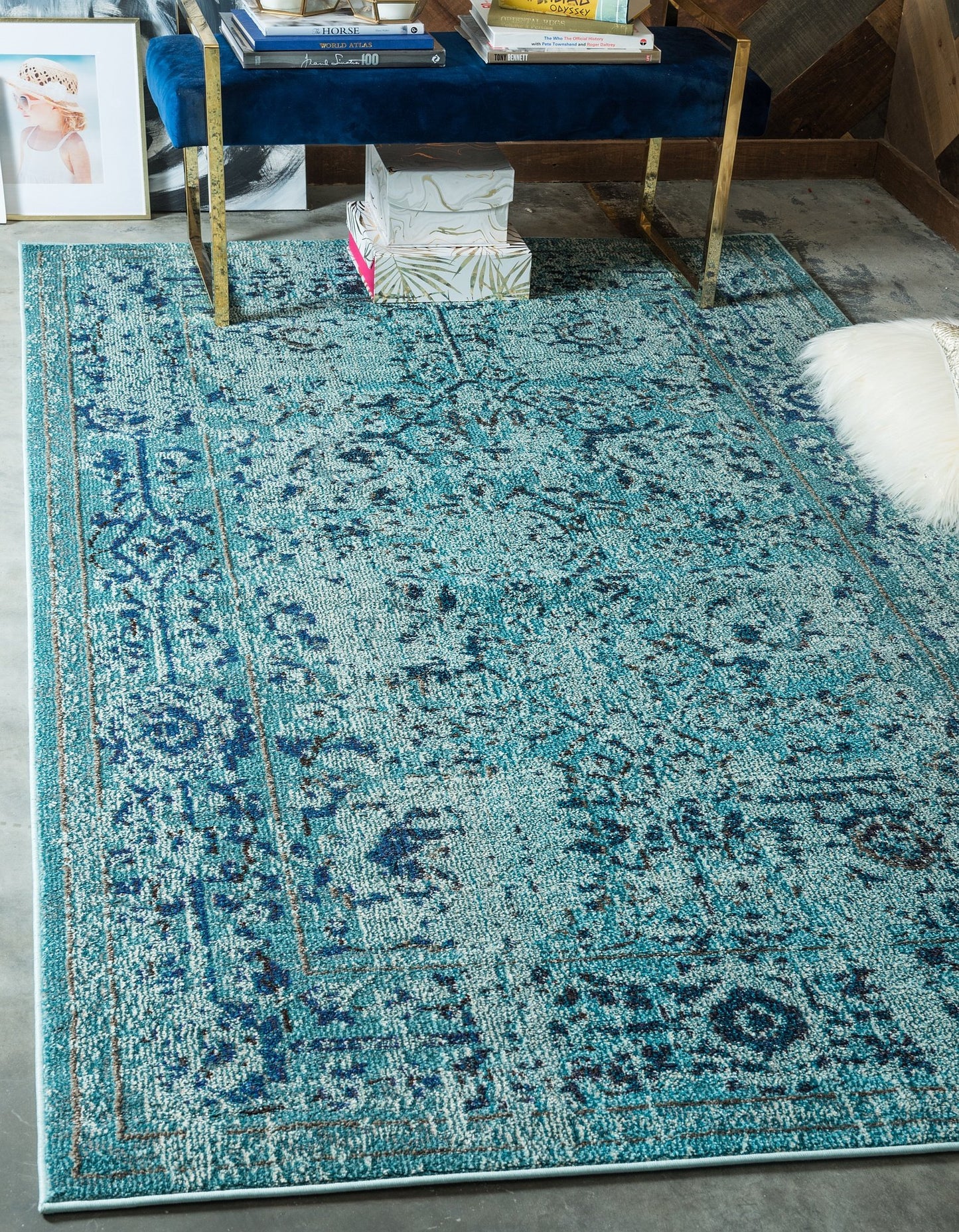 Unique Loom Medici Collection Vintage Botanical Traditional Light Blue Area Rug (5' 0 x 8' 0)