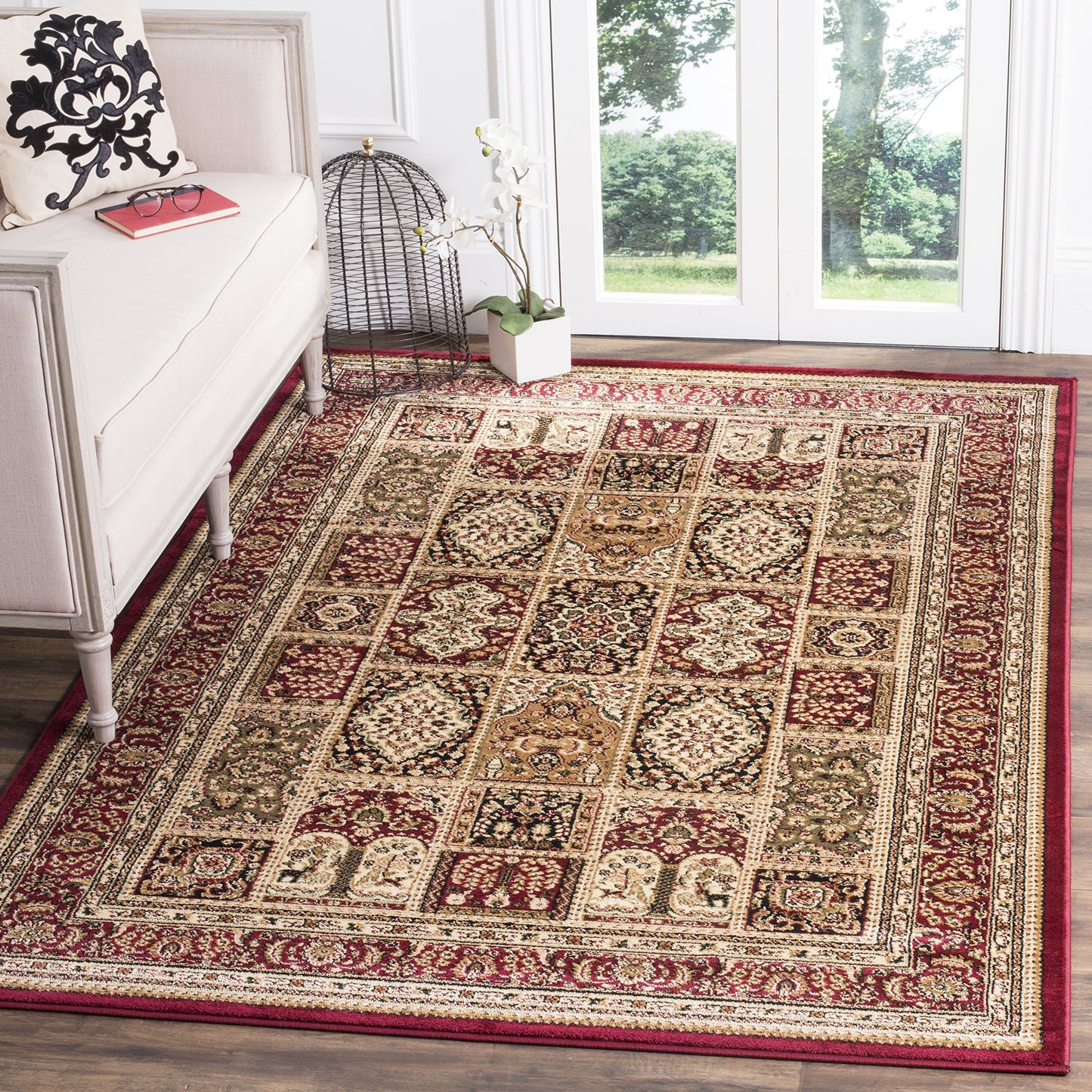 SAFAVIEH Lyndhurst Collection Area Rug - 6' x 9', Multi & Red, Traditional Oriental Design, Non-Shedding & Easy Care, Ideal for High Traffic Areas in Living Room, Bedroom (LNH217B)