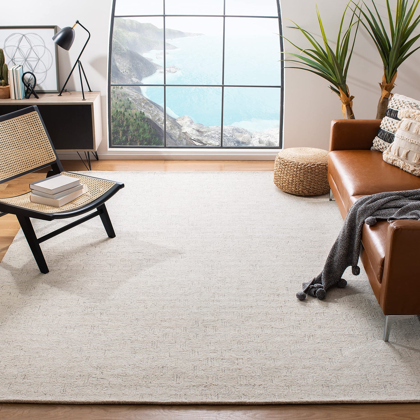 SAFAVIEH Micro-Loop Collection Area Rug - 9' x 12', Light Grey & Ivory, Handmade Wool, Ideal for High Traffic Areas in Living Room, Bedroom (MLP537F), Light Grey/Ivory