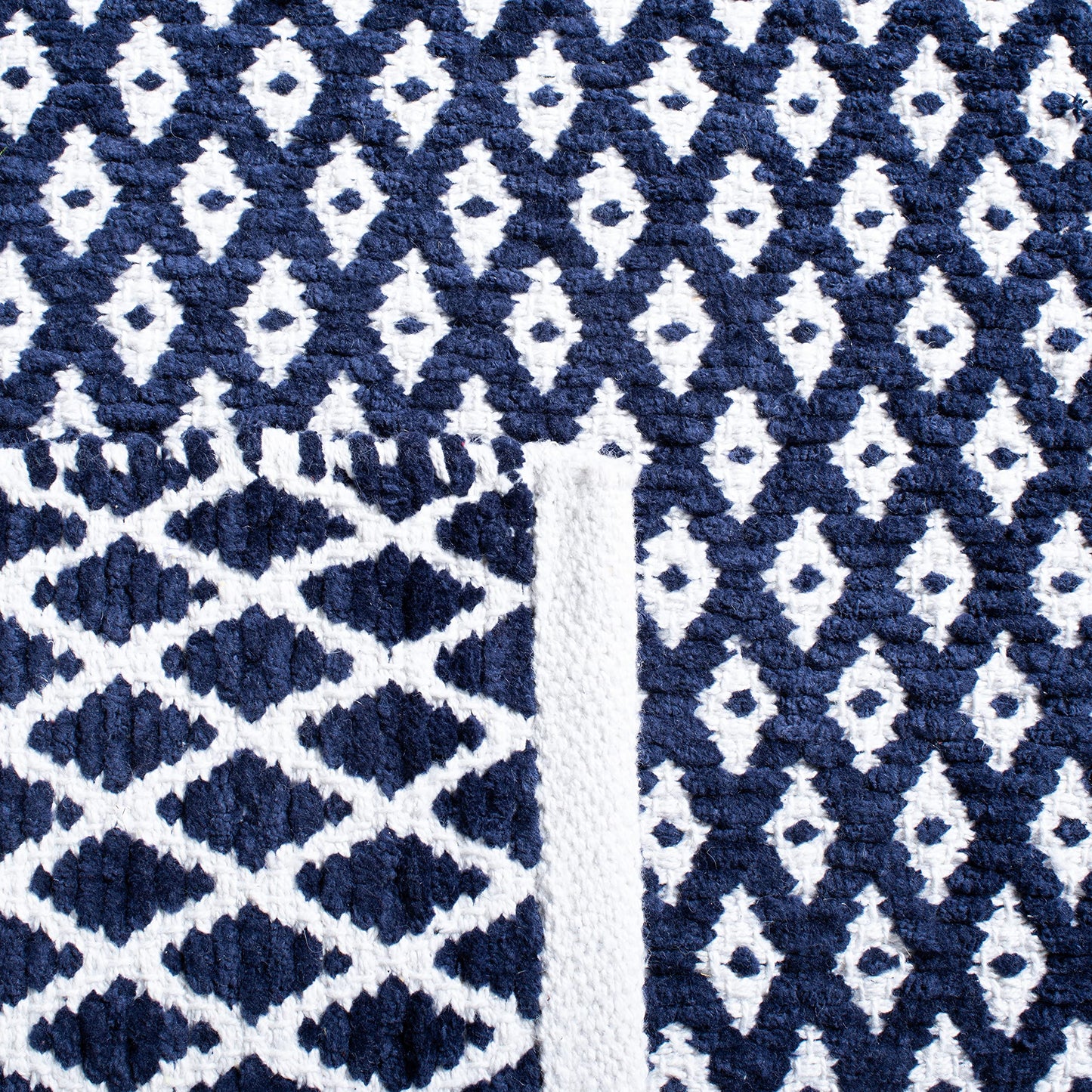 SAFAVIEH Boston Collection 4' x 6' Navy BOS685D Handmade Flatweave Cotton Area Rug