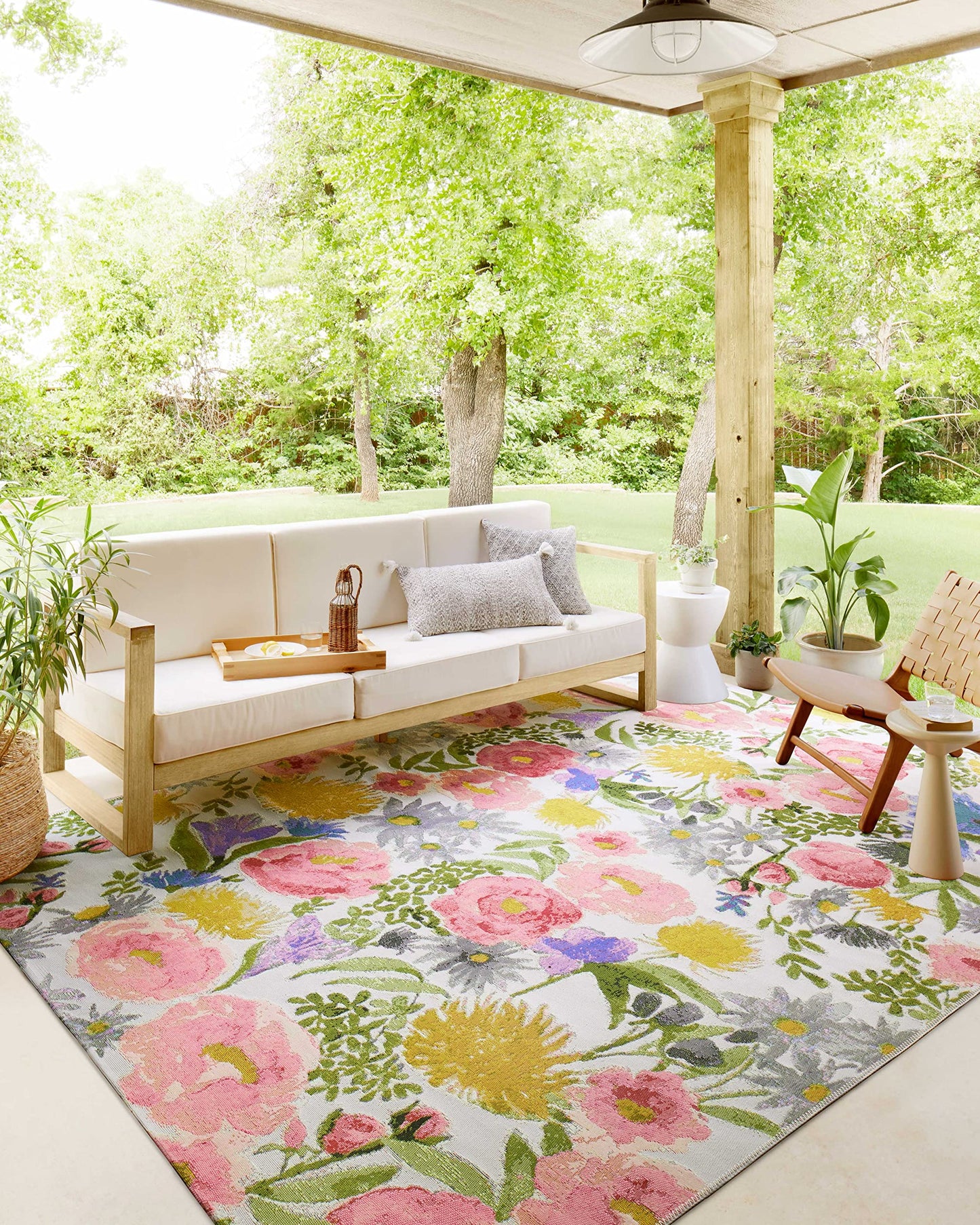 Loloi Botanical Collection BOT-01 Ivory/Multi 6'-7" x 9'-4" Area Rug