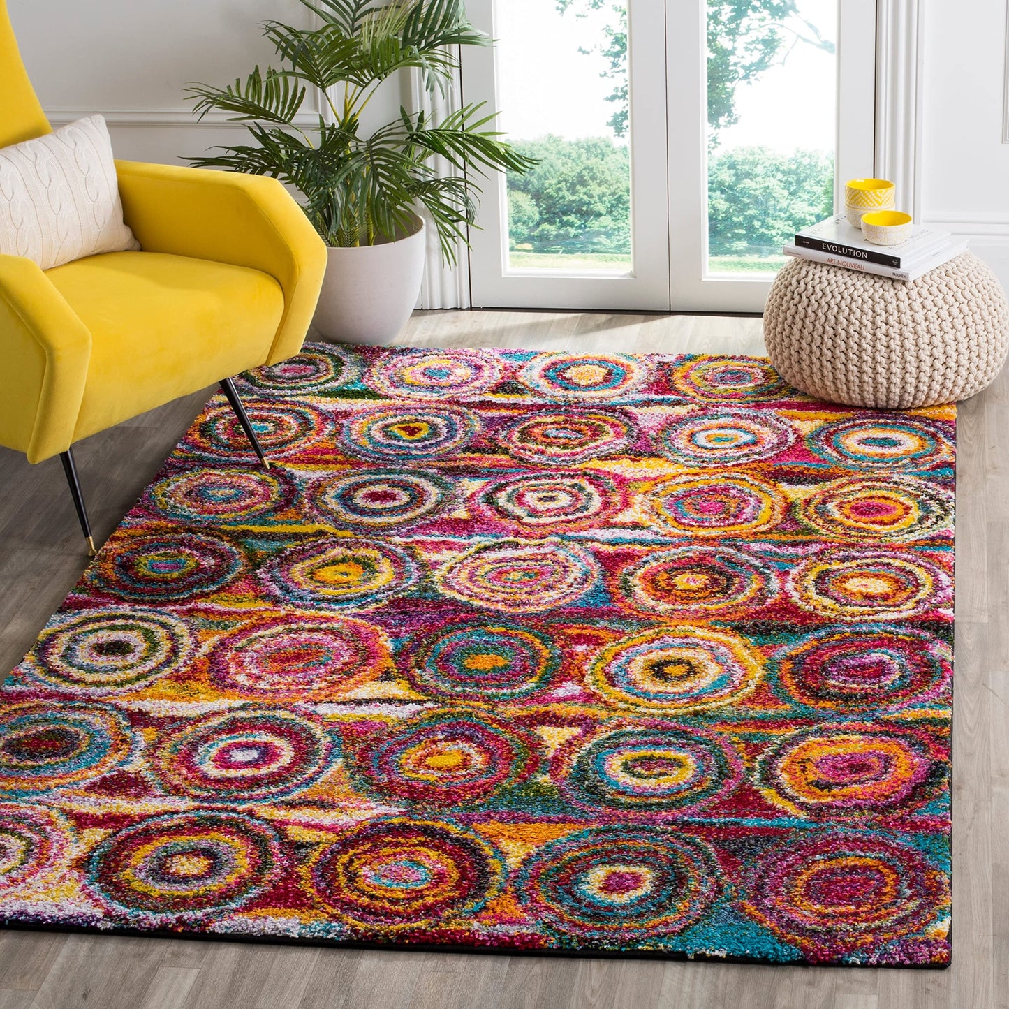 SAFAVIEH Fiesta Shag Collection Accent Rug - 3' x 5', Multi, Circles Abstract Design, Non-Shedding & Easy Care, 0.5-inch Thick Ideal for High Traffic Areas in Foyer, Living Room, Bedroom (FSG359M)