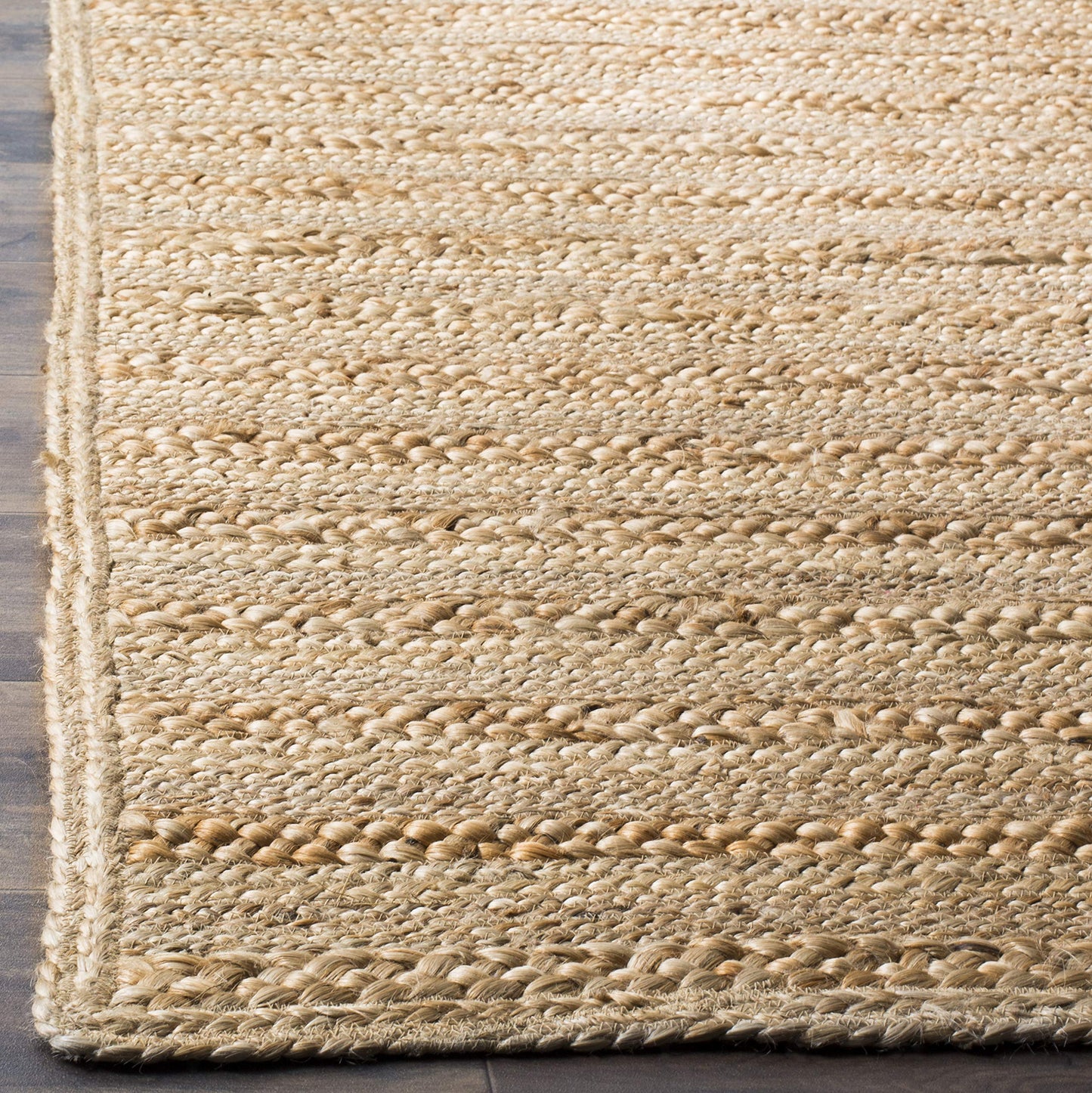 SAFAVIEH Natural Fiber Collection Accent Rug - 4' x 6', Natural, Handmade Farmhouse Jute, Ideal for High Traffic Areas in Entryway, Living Room, Bedroom (NF871A)