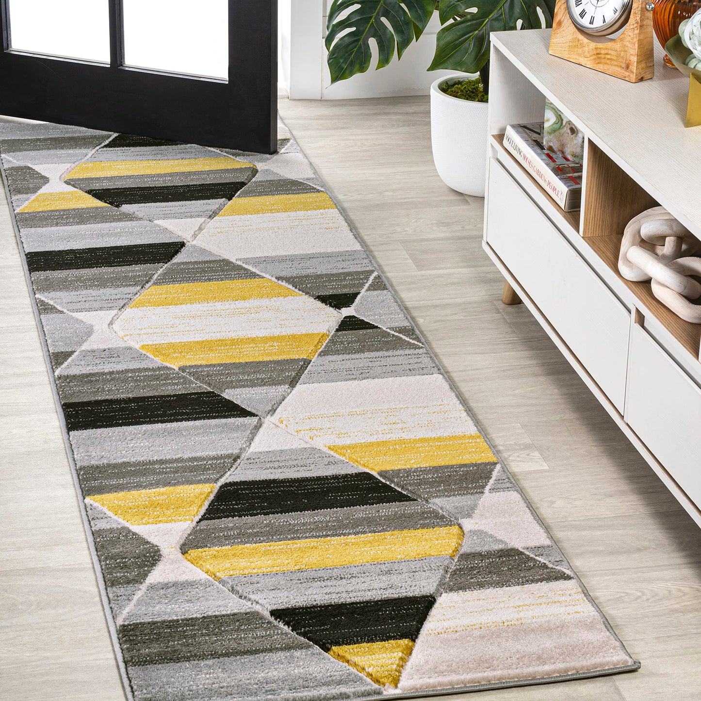 JONATHAN Y Retro Diamonds Yellow/Gray/Cream Runner Rug 2X8 ft, Kehoe Geometric for Living Room, Bedroom, Kitchen, Office, Easy-Cleaning, High Traffic, Pet-Friendly, Non-Shedding UNQ101A-28