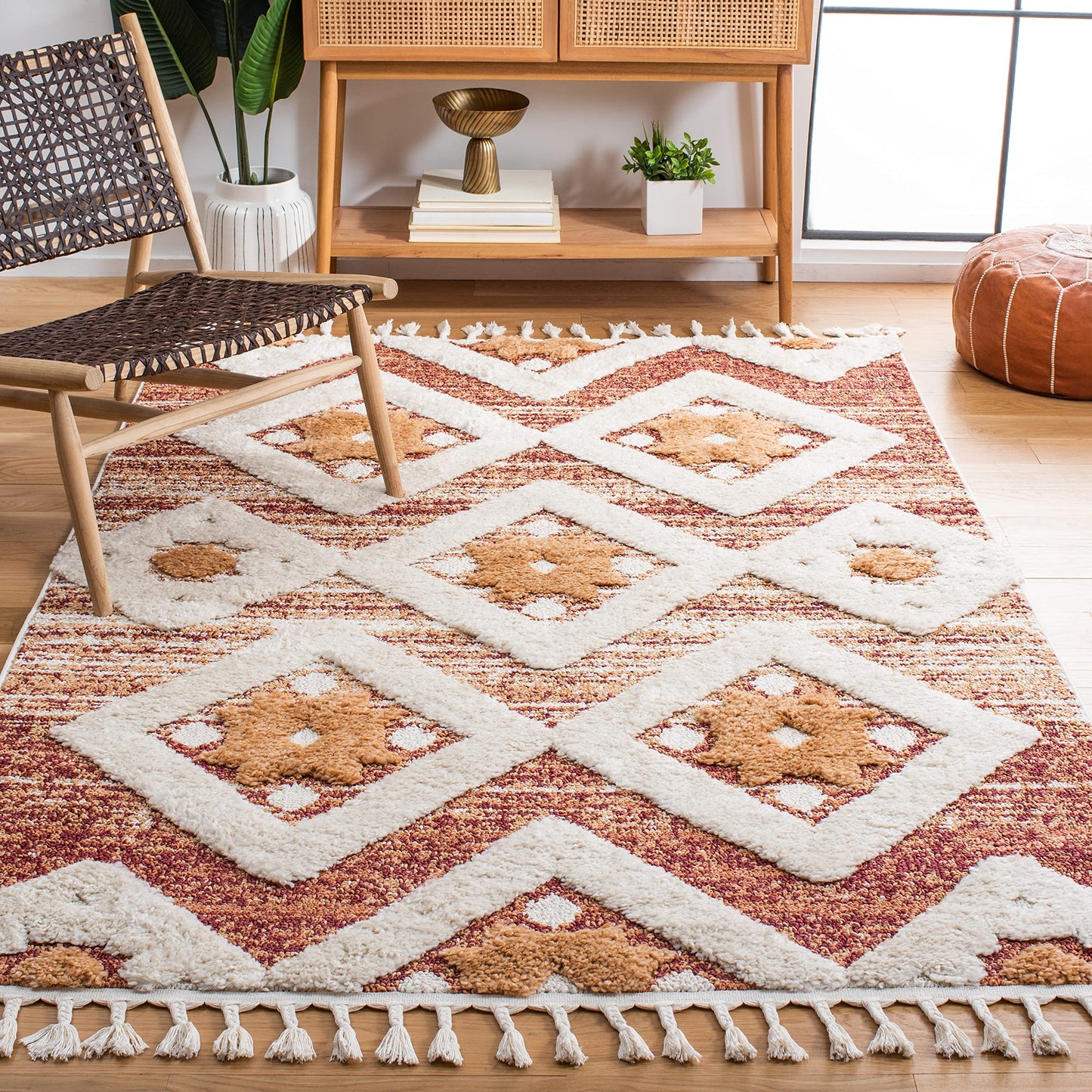 SAFAVIEH Area Rug 8x10 - Moroccan Tassel Shag Collection - Large - Rust & Ivory, Boho Design, Non-Shedding & Easy Cleaning, Plush Pile, Ideal for Living Room, Bedroom, Dining Space (MTS664P)