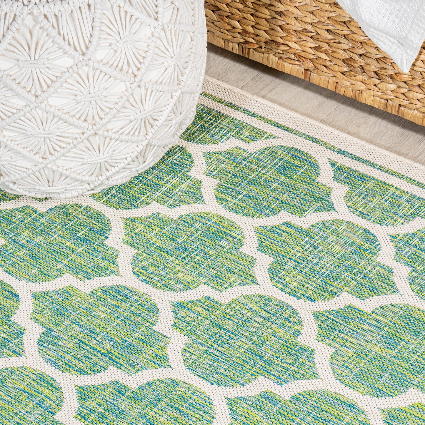 JONATHAN Y Moroccan Trellis Indoor Outdoor Runner Rug 2X10 Cream/Green, Trebol Textured Weave for Backyard, Patio, Porch, Easy-Cleaning, High Traffic, Pet-Friendly, Non-Shedding (SMB109I-210)
