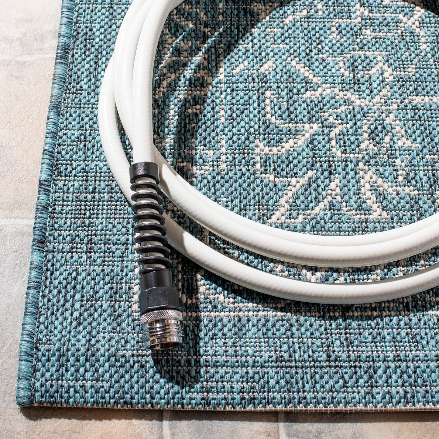 SAFAVIEH Courtyard Collection 8' x 10' Turquoise CY8680 Indoor/ Outside Waterproof Easy cleansingPatio Backyard Mudroom Area Mat