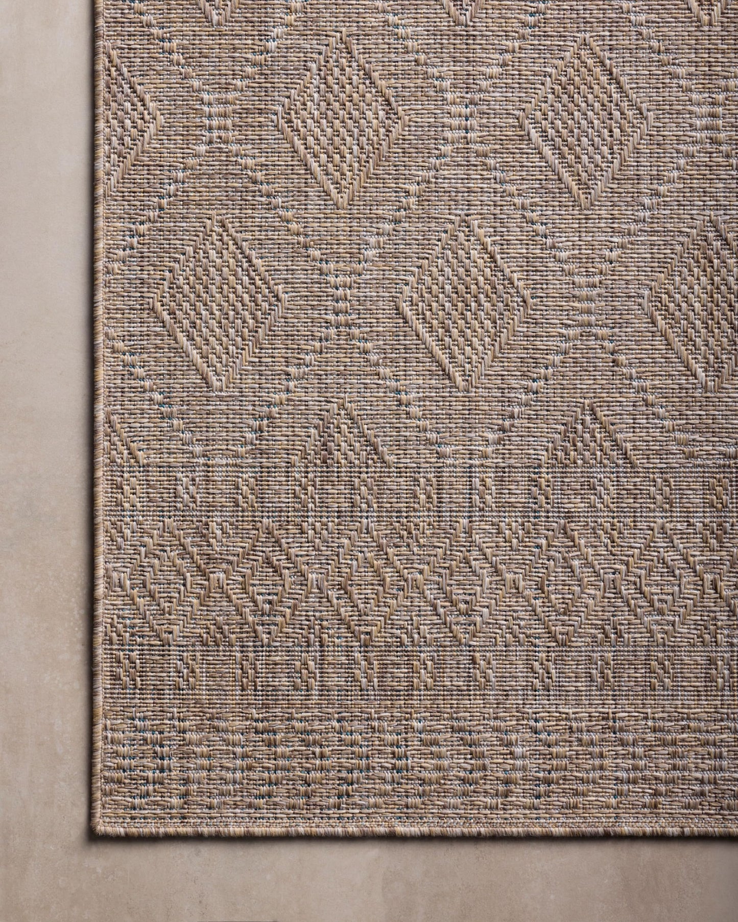 Loloi Amber Lewis Topanga Collection TOP-06 Natural/Mist 5'-3" x 7'-6" Indoor/Outdoor Area Rug