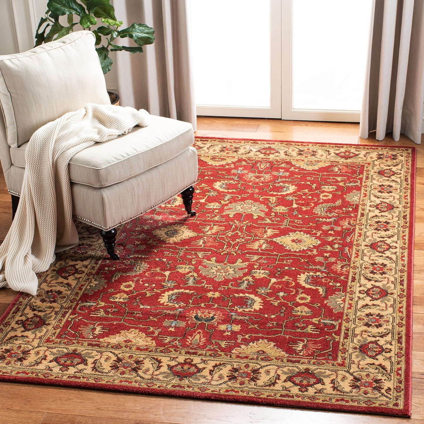 SAFAVIEH Mahal Collection Accent Rug - 3' x 5', Red & Navy, Traditional Oriental Design, Non-Shedding & Easy Care, Ideal for High Traffic Areas in Entryway, Living Room, Bedroom (MAH693F)