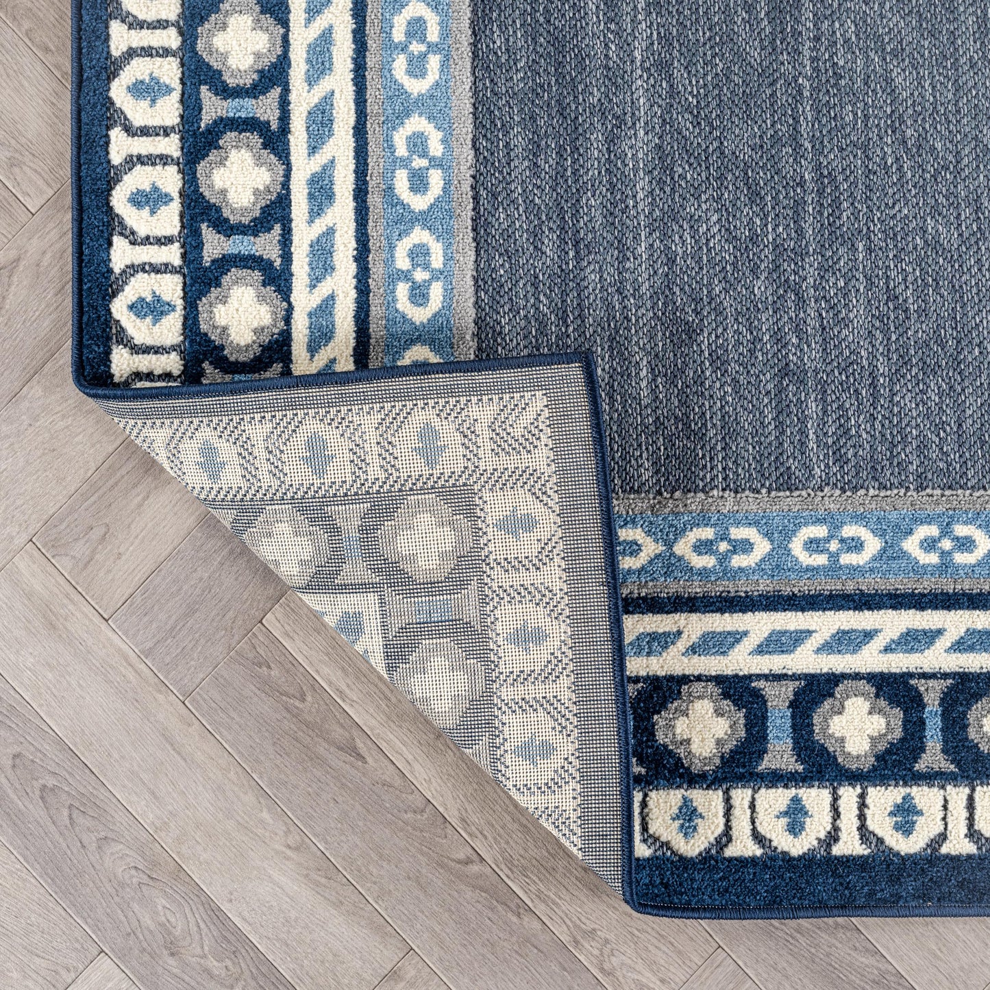 Rugshop Indoor/Outdoor High-Low Textured Area Rug, Coastal Border, Easy-Clean Patio Rug for Porch Deck Balcony 4' x 6' Navy