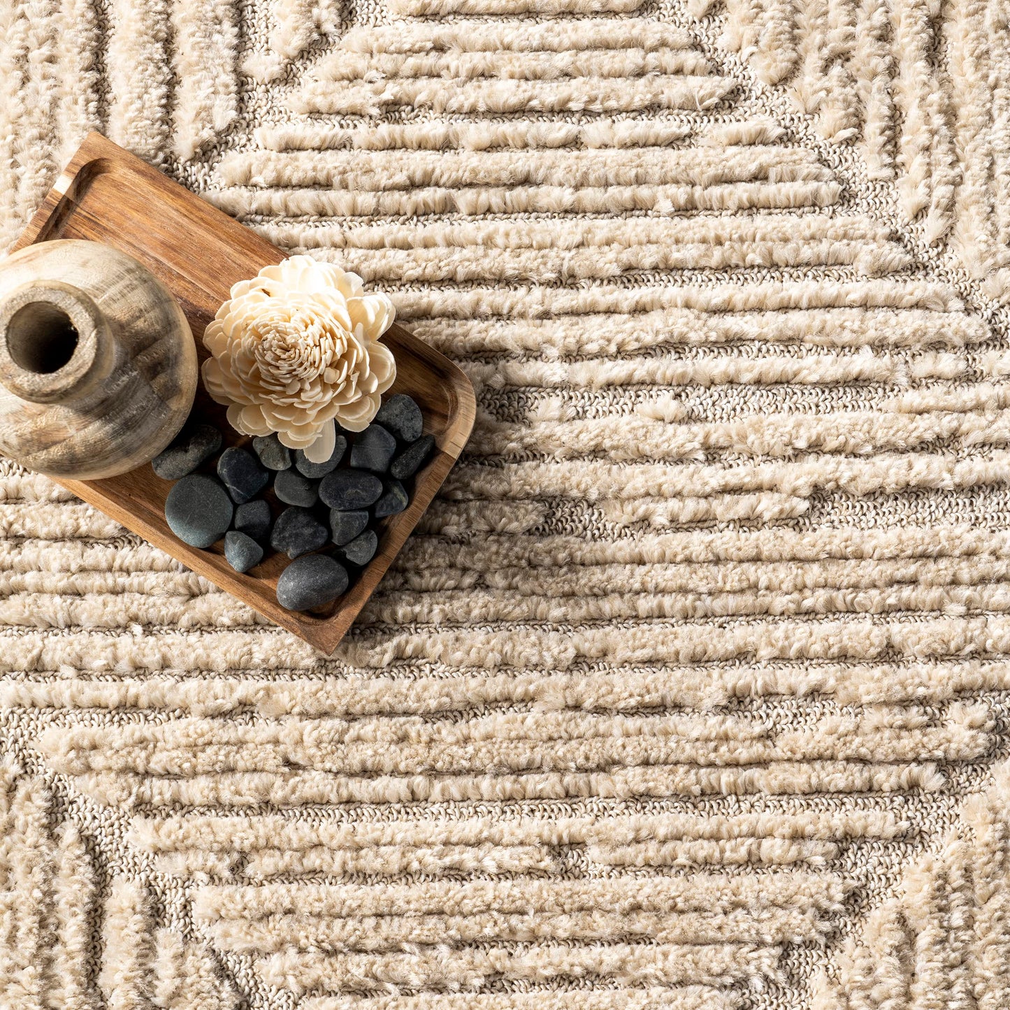 Nuloom Kerry Beige, 7'10" x 10', Geometric, Soft and Cozy, High Traffic, Stain Resistant, Easy Clean, Durable Area Rug for Bedroom, Living Room, Dining Space, Den, Foyer, Entryway
