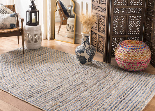 SAFAVIEH Cape Cod Collection Area Rug - 6' x 9', Natural & Blue, Handmade Flat Weave Jute, Ideal for High Traffic Areas in Living Room, Bedroom (CAP250A)