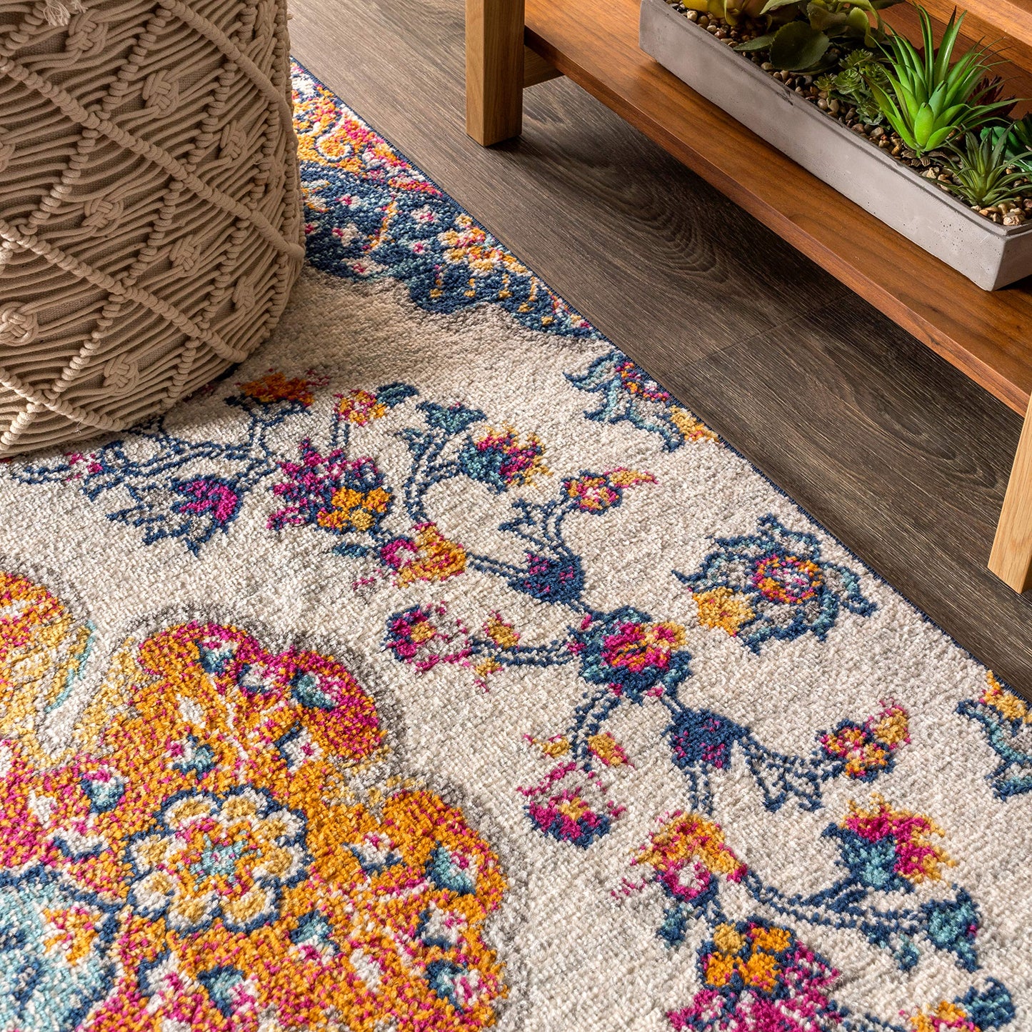 JONATHAN Y Boho Vintage Blue/Multi 4x6 Oval Area Rug, Bohemian Flair Medallion, Floral Easy-Cleaning High Traffic for Living Room, Bedroom, Kitchen, Pet-Friendly, Non Shedding (BMF106A-4OV)
