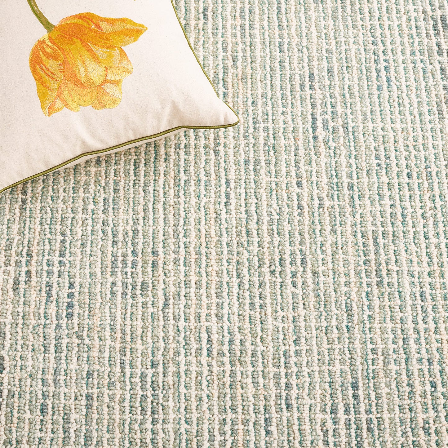 SAFAVIEH Abstract Collection Area Rug - 10' x 14', Green & Ivory, Handmade Wool, Ideal for High Traffic Areas in Living Room, Bedroom, Dining (ABT484Y-10)
