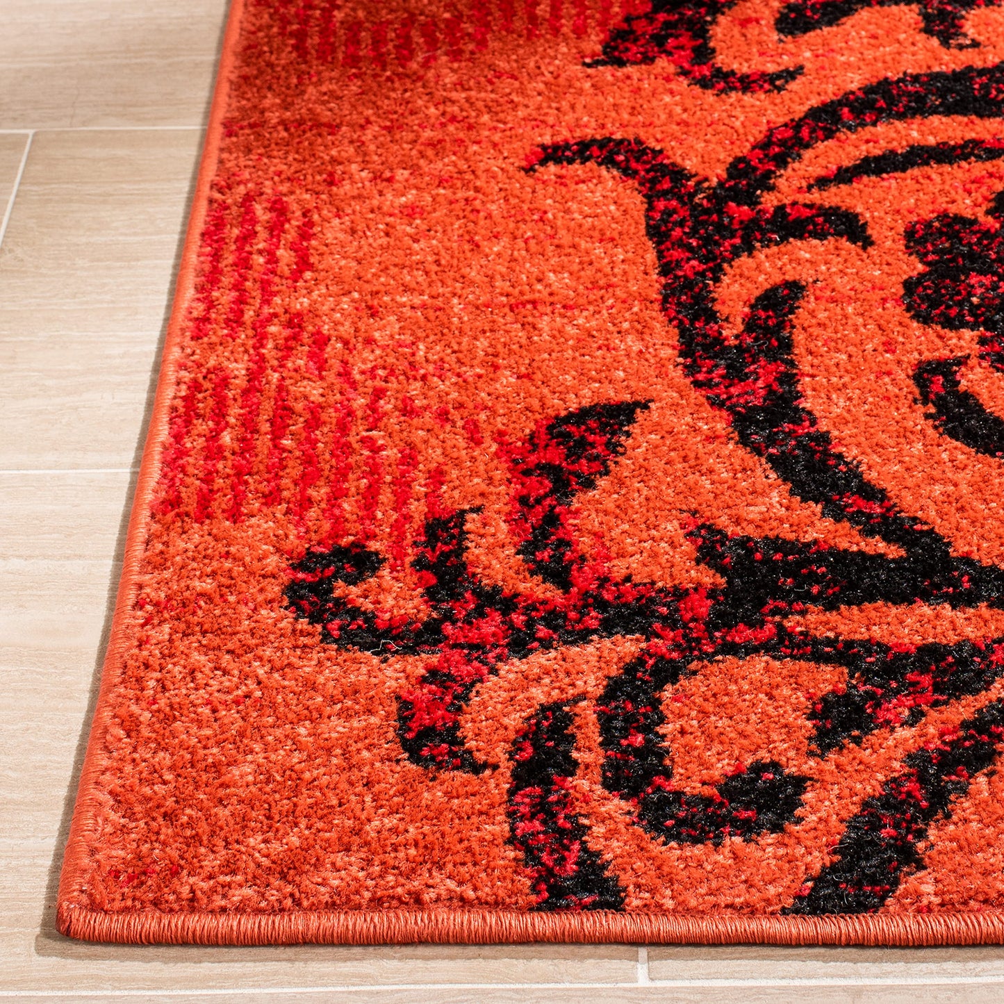 SAFAVIEH Adirondack Collection Accent Rug - 4'5" x 6'5", Red & Black, Floral Glam Distressed Design, Non-Shedding & Easy Care, Ideal for High Traffic Areas in Foyer, Living Room, Bedroom (ADR114P)
