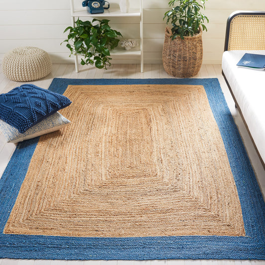 SAFAVIEH Natural Fiber Collection Accent Rug - 4' x 6', Natural & Blue, Handmade Flat Weave Boho Farmhouse Rustic Border Jute, Ideal for High Traffic Areas in Entryway, Living Room, Bedroom (NFB852M)