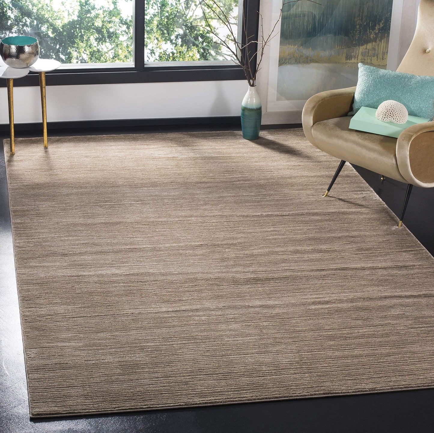 SAFAVIEH Area Rug 6x9 - Vision Collection - Light Brown, Modern Ombre Design, Non-Shedding & Easy to Clean, Ideal for Living Room, Bedroom, Dining Space (VSN606C)