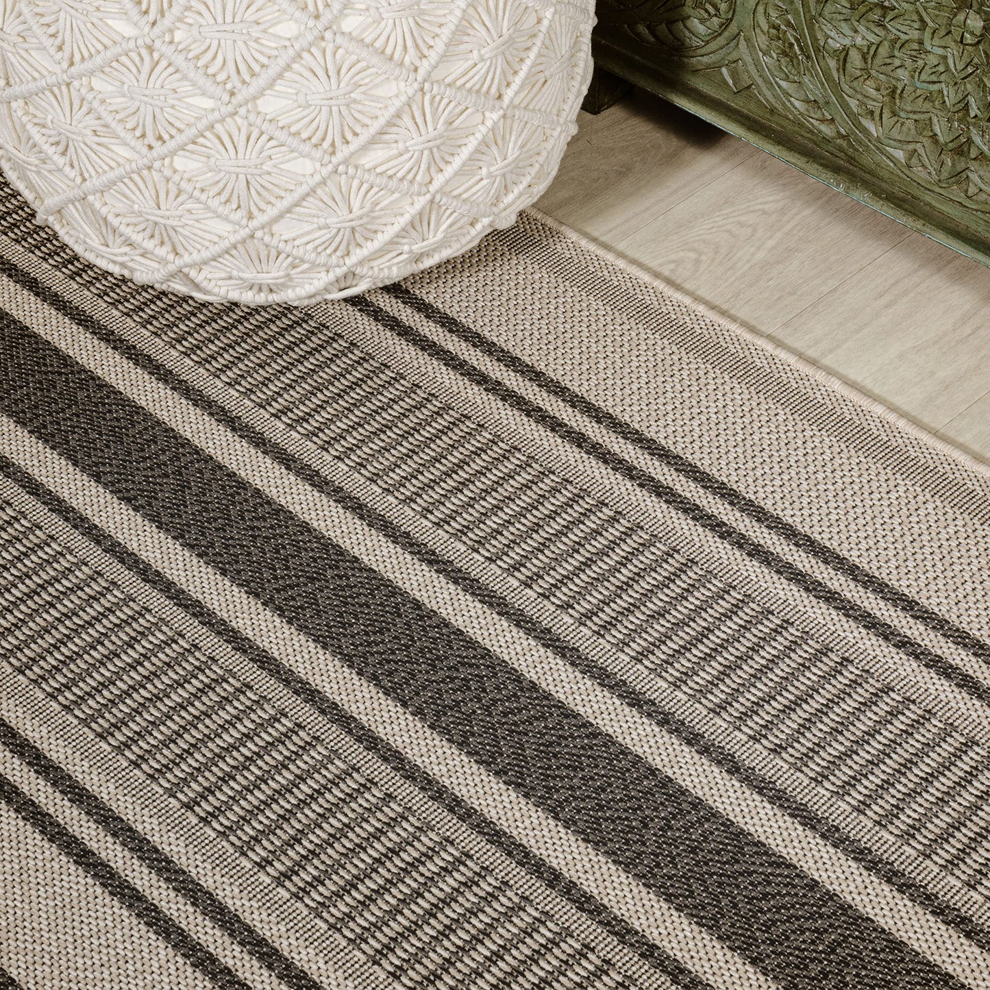 JONATHAN Y Double Stripe Indoor Outdoor Area Rug 5X8 Black/Beige, Haynes Modern for Backyard, Patio, Porch, Easy-Cleaning, High Traffic, Pet-Friendly, Non-Shedding (SMB202D-5)