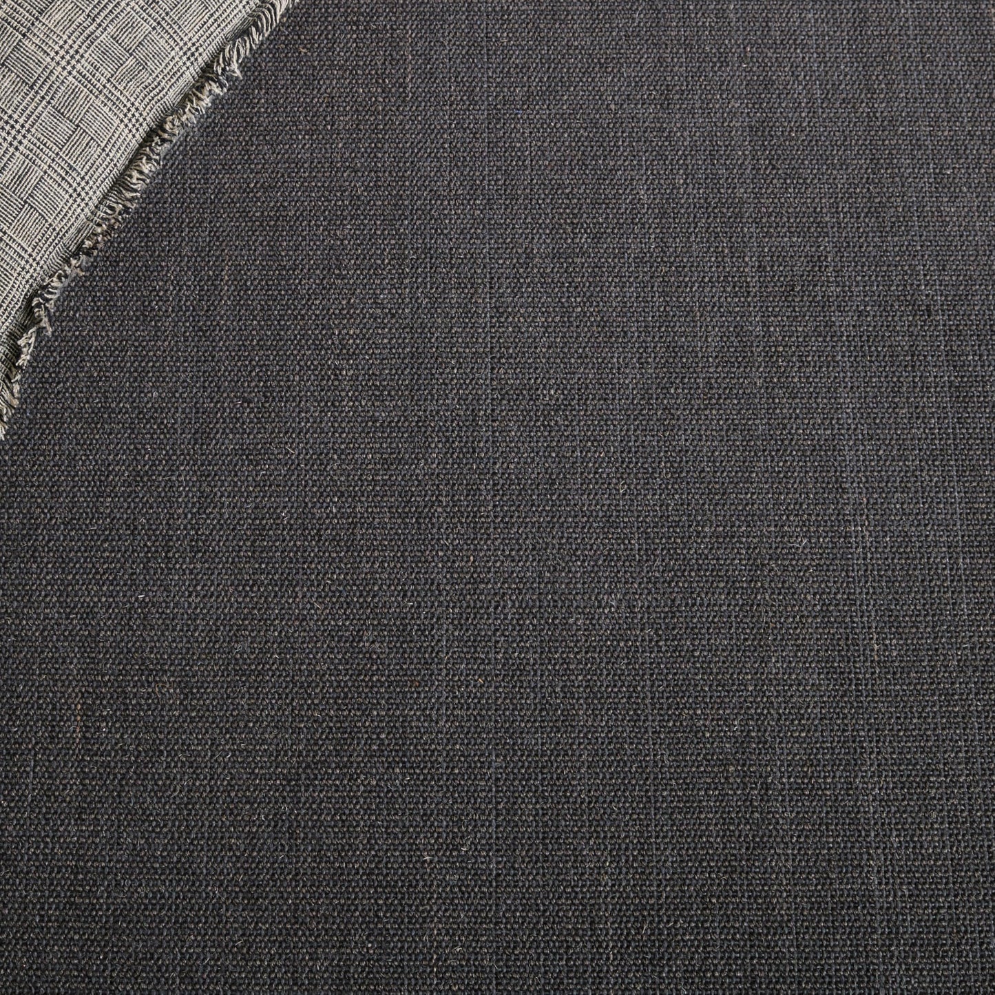 SAFAVIEH Area Rug 4x6 - Natural Fiber Collection - Charcoal & Charcoal, Sisal, Ideal for Living Room, Bedroom, Dining Space (NFPS441D)