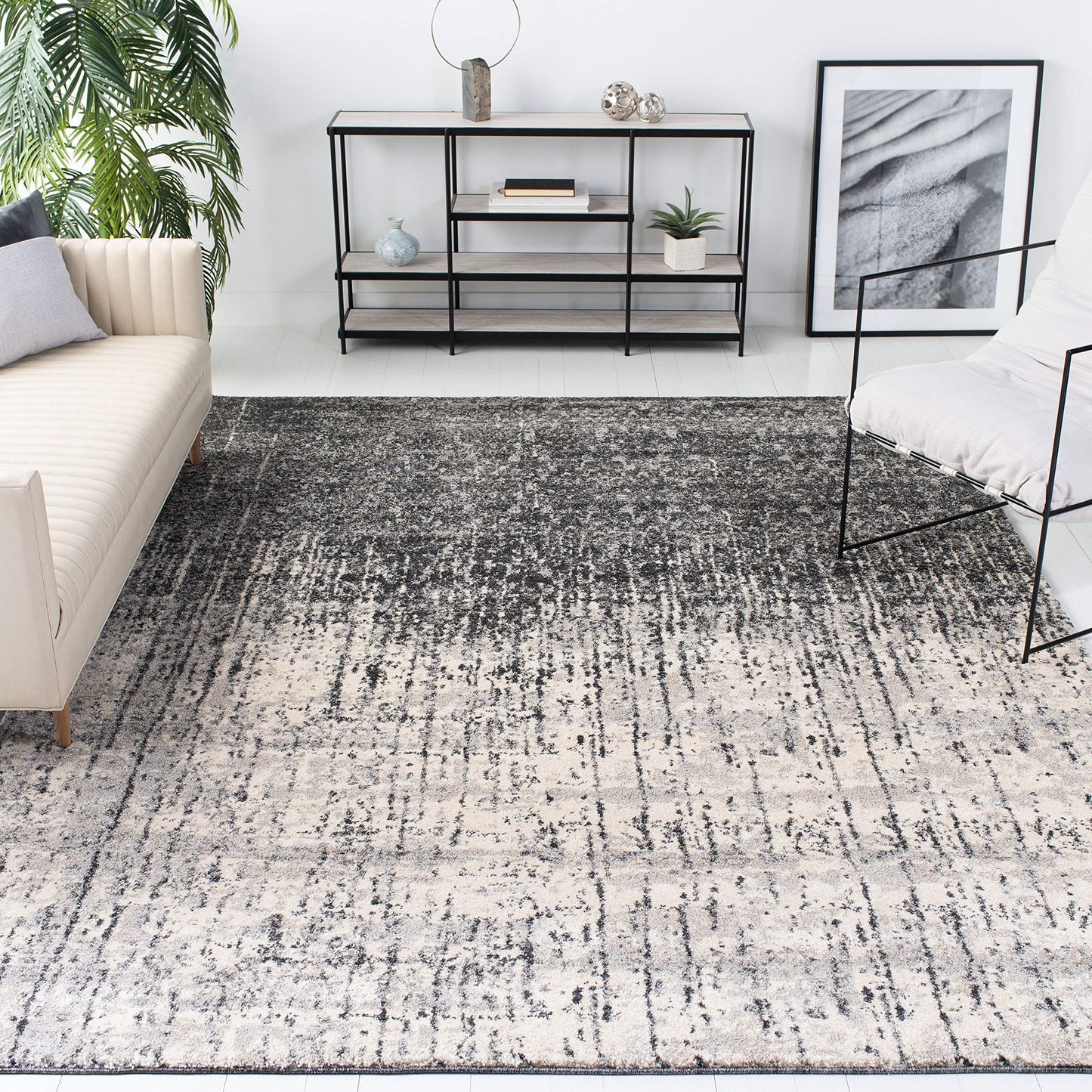 SAFAVIEH Retro Collection Area Rug - 8' x 10', Black & Light Grey, Modern Abstract Design, Non-Shedding & Easy Care, Ideal for High Traffic Areas in Living Room, Bedroom (RET2770-9079)