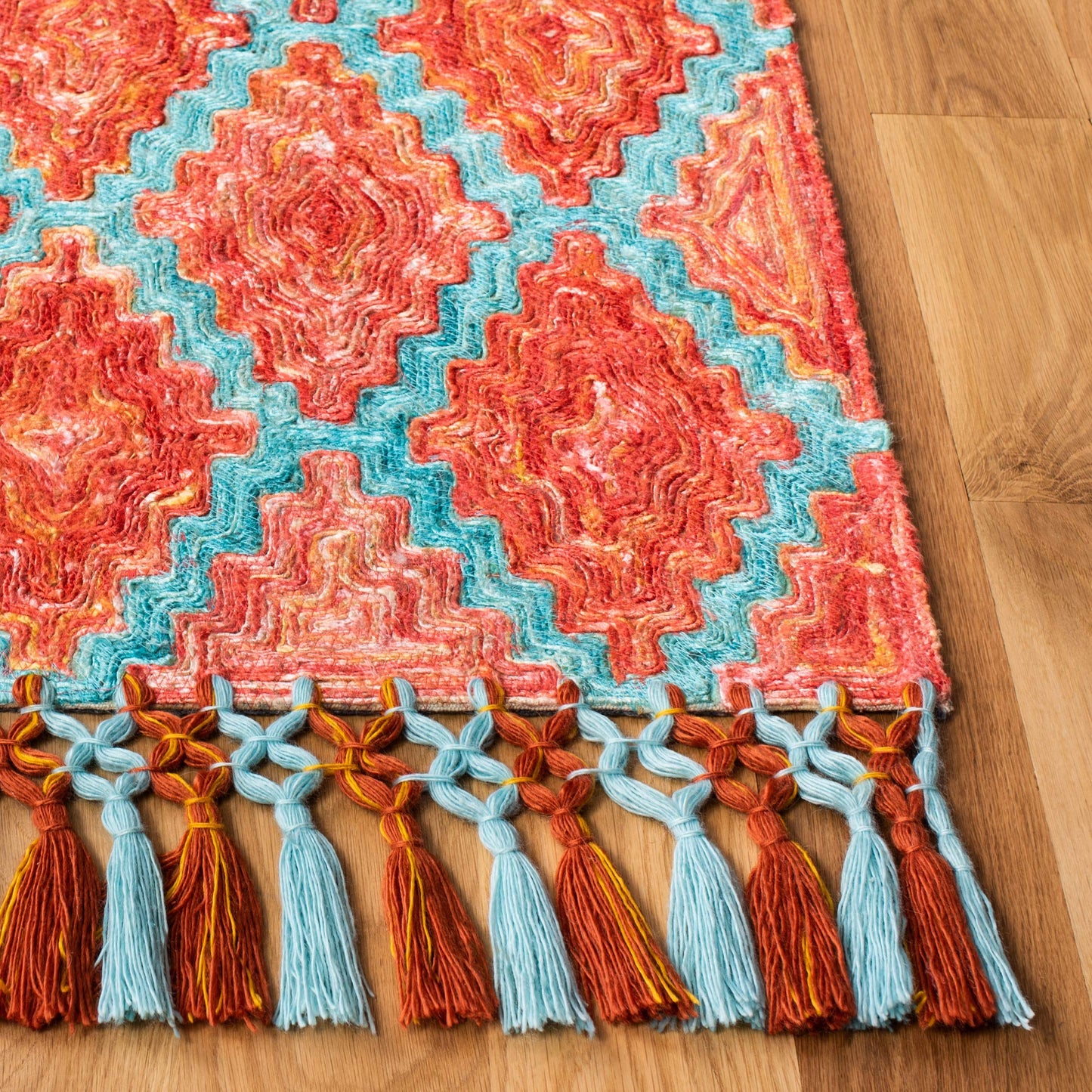 SAFAVIEH Sahara Collection Area Rug - 6' x 9', Rust & Aqua, Handmade Boho Tassel, Ideal for High Traffic Areas in Living Room, Bedroom (SAH467P)