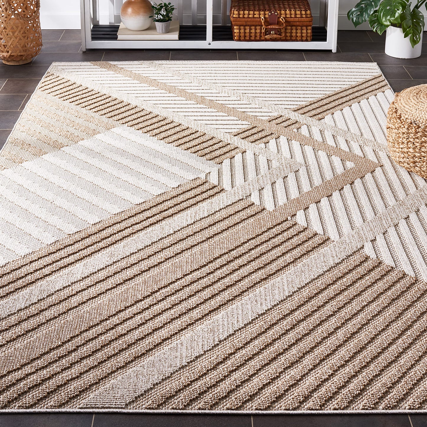 SAFAVIEH Washable Rug Outdoor Global Collection - 3' x 5', Beige & Light Beige, Non-Shedding & Easy to Clean, Ideal for Patio, Backyard, Mudroom (GLB220B)