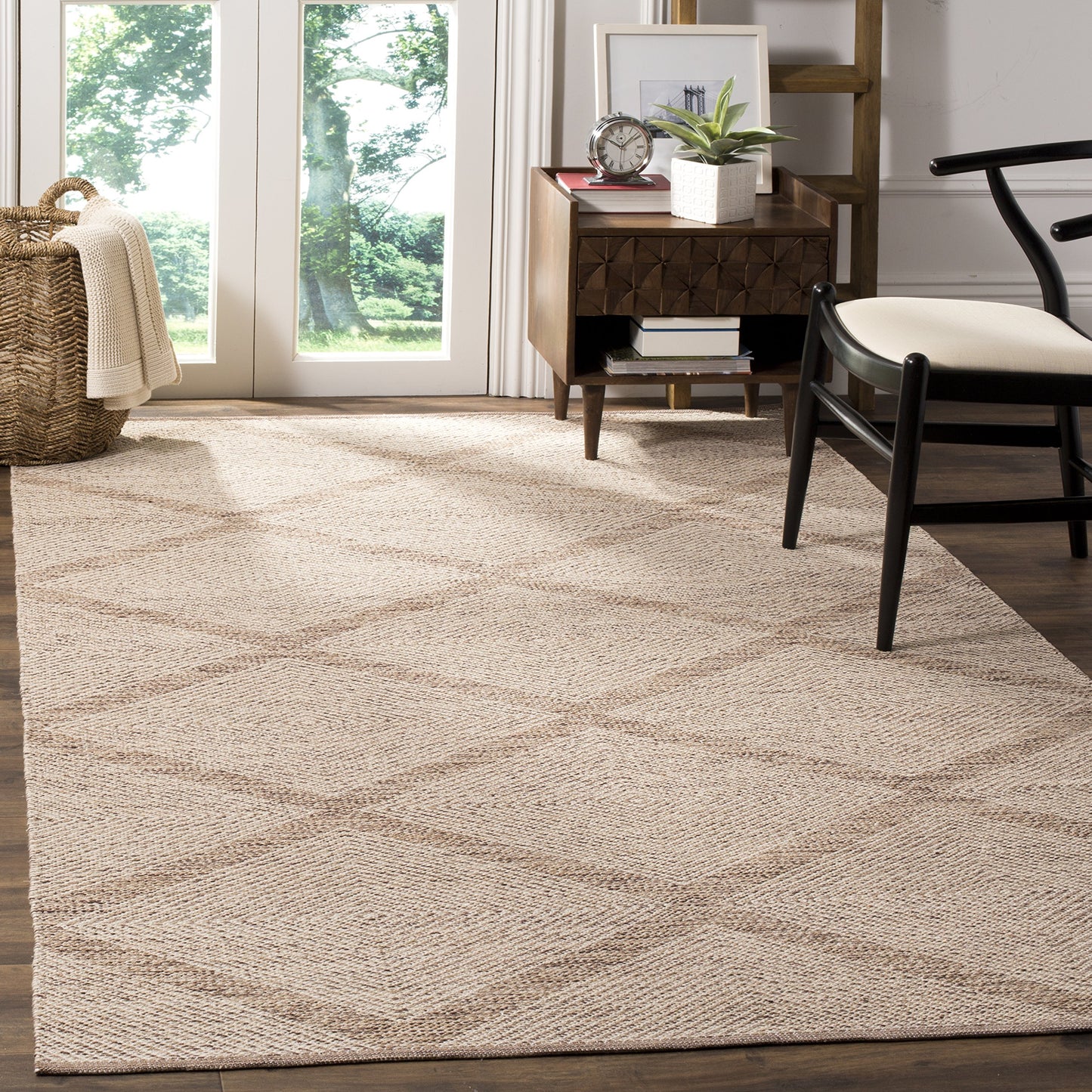 SAFAVIEH Area Rug 8x10 - Montauk Collection - Large - Beige, Handmade Cotton, Ideal for Living Room, Bedroom, Office, Dining Space (MTK821E)