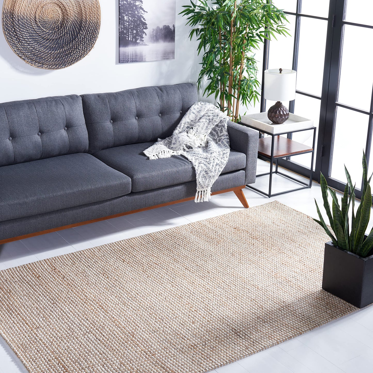 SAFAVIEH Natural Fiber Collection Accent Rug - 3' x 5', Natural & Beige, Handmade Farmhouse Jute & Wool, Ideal for High Traffic Areas in Entryway, Living Room, Bedroom (NFB553B)