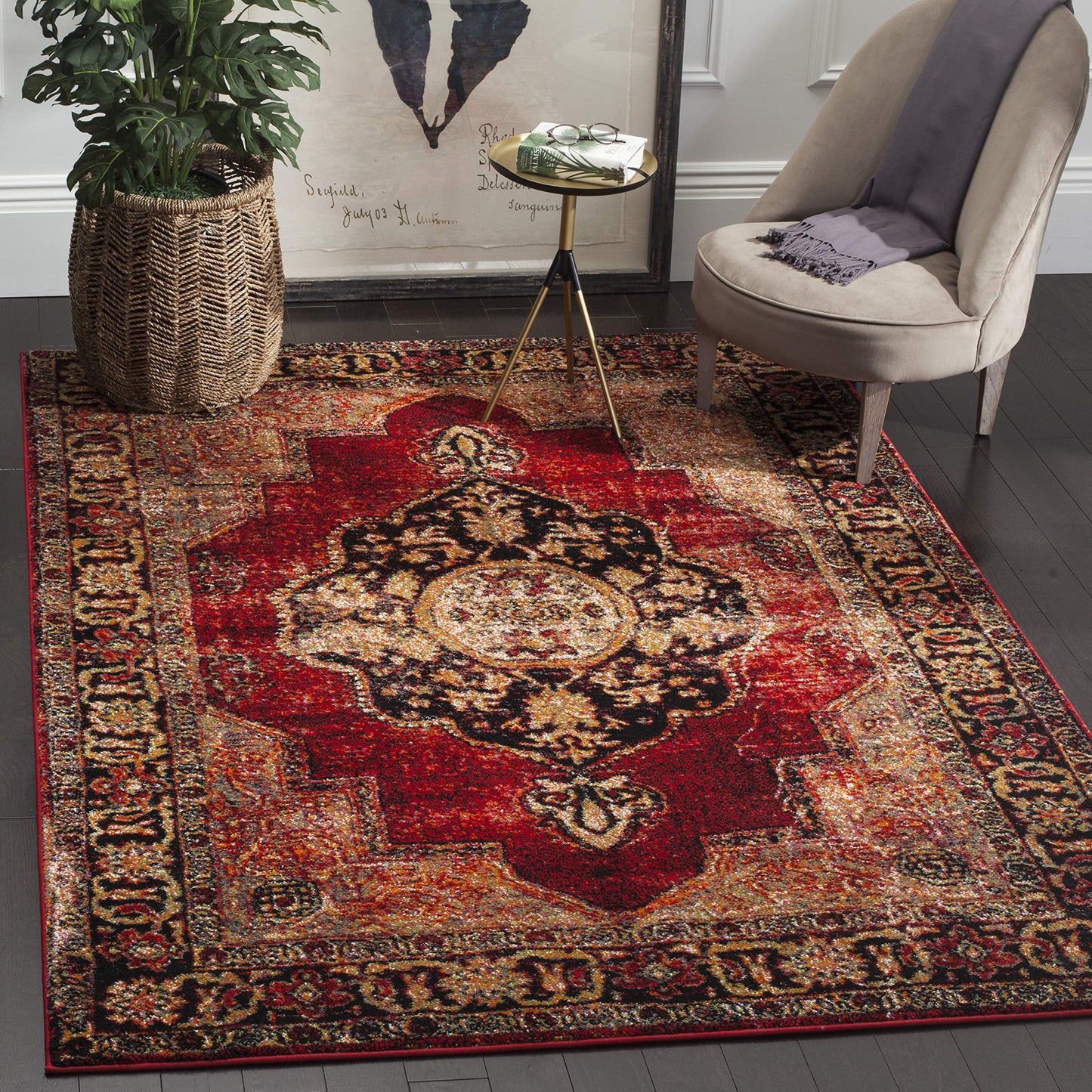 SAFAVIEH Vintage Hamadan Collection Area Rug - 6'7" x 9', Red & Multi, Oriental Traditional Persian Design, Non-Shedding & Easy Care, Ideal for High Traffic Areas in Living Room, Bedroom (VTH219A)