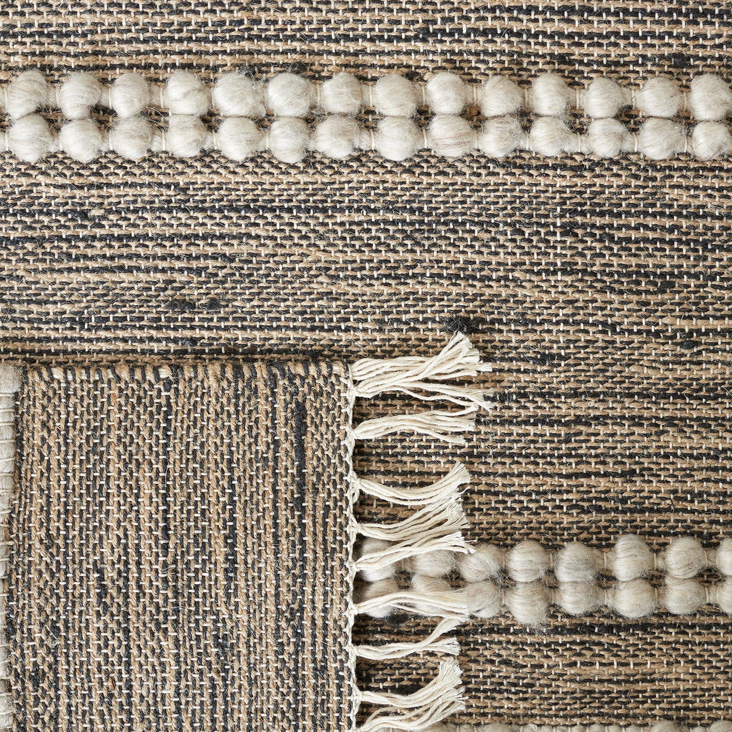 SAFAVIEH Natural Fiber Collection Accent Rug - 4' x 6', Natural & Beige, Handmade Flat Weave Jute, Ideal for High Traffic Areas in Entryway, Living Room, Bedroom (NFB751B)