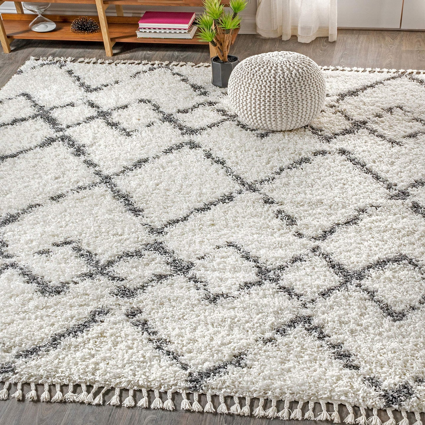 JONATHAN Y Mercer Shag Plush Tassel Ivory/Gray Indoor Area Rug, 8x10, Moroccan Geometric Trellis, Contemporary, Easy-Cleaning for Living Room, Bedroom, Kitchen, Pet Friendly, Non-Shedding (MCR102B-8)