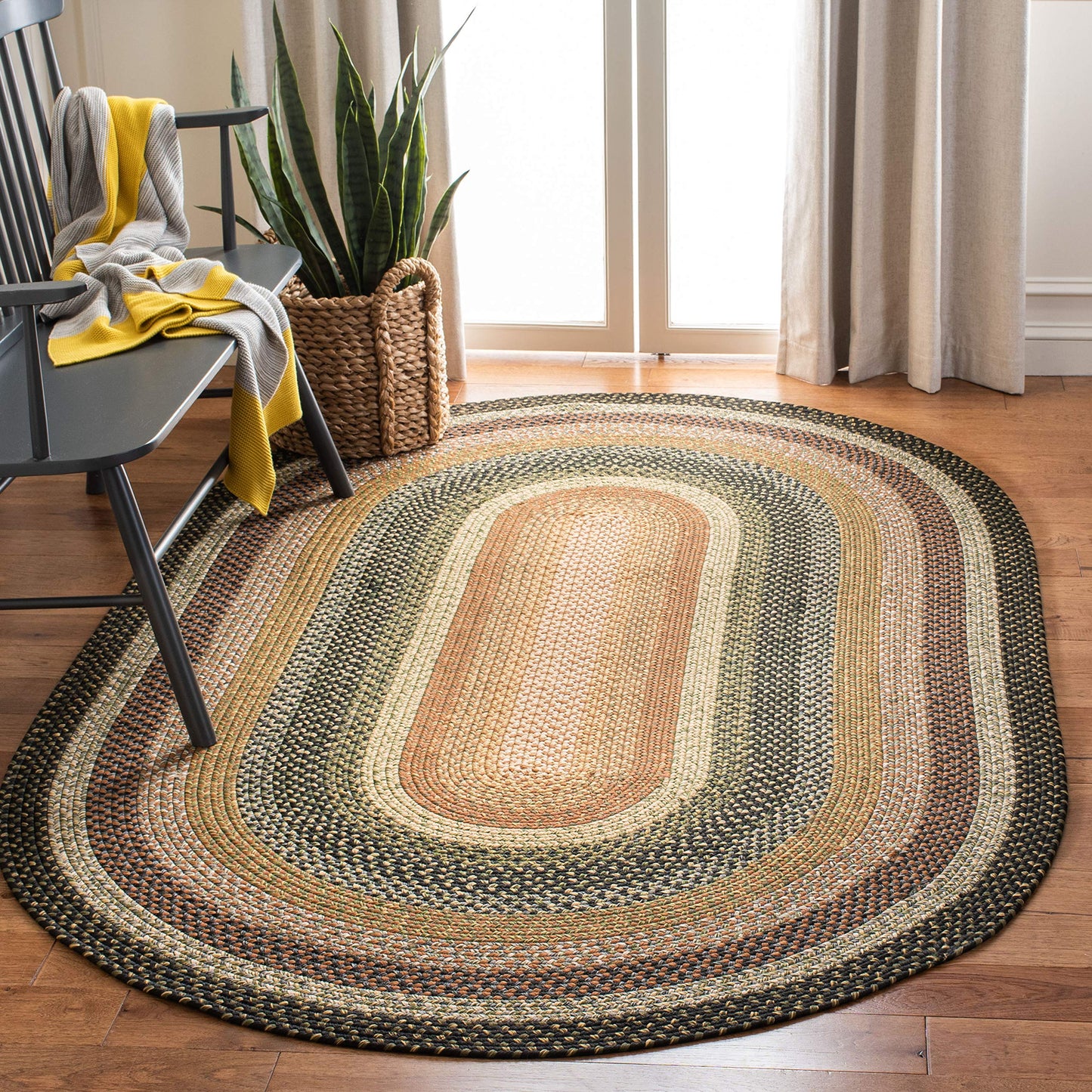SAFAVIEH Washable Rug Outdoor Braided Collection - 4' x 6' Oval, Multi, Handmade & Reversible, Non-Shedding & Easy to Clean, Ideal for Patio, Backyard, Mudroom (BRD308A)
