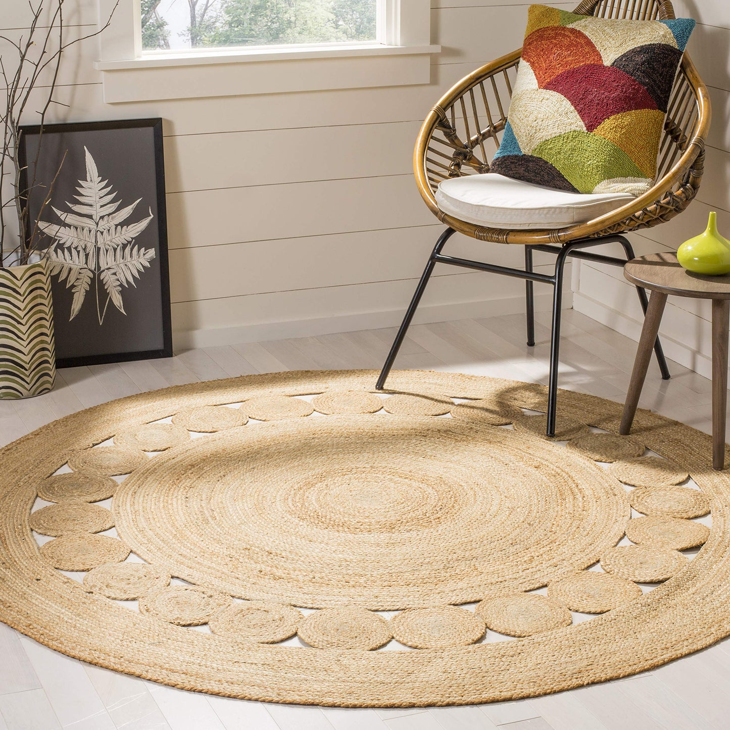 SAFAVIEH Area Rug 6' Round - Natural Fiber Collection - Natural Brown, Handmade Jute, Boho Farmhouse Braided Design (NF364A)