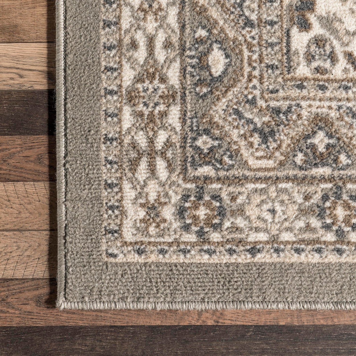 nuLOOM Oval 4x6 Becca Traditional Tiled Area Rug, Taupe, Faded Transitional Design, Stain Resistant, For Bedroom, Dining Room, Living Room, Hallway, Office, Kitchen, Entryway