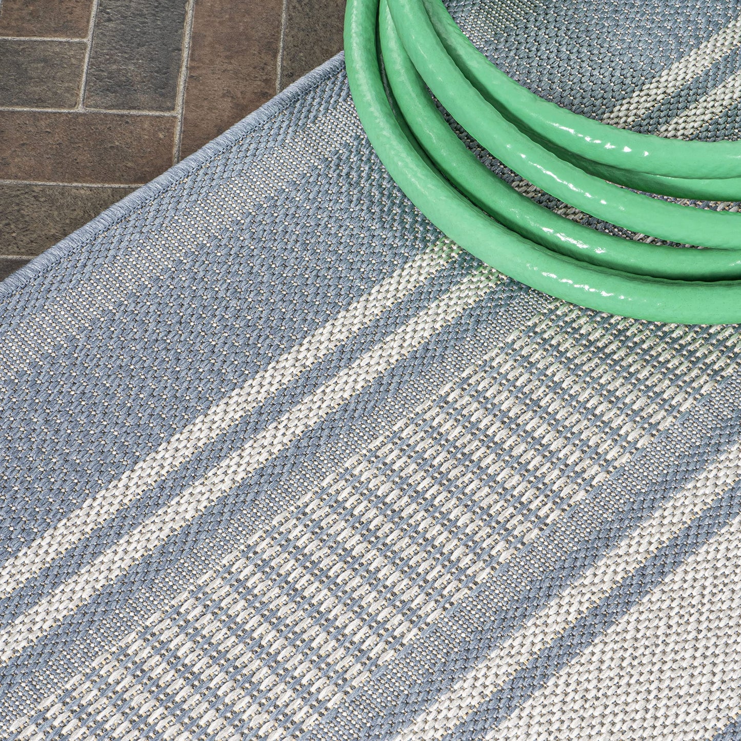 JONATHAN Y Double Stripe Indoor Outdoor Area Rug 8X10 Blue/Light Gray, Haynes Modern for Backyard, Patio, Porch, Easy-Cleaning, High Traffic, Pet-Friendly, Non-Shedding (SMB202E-8)