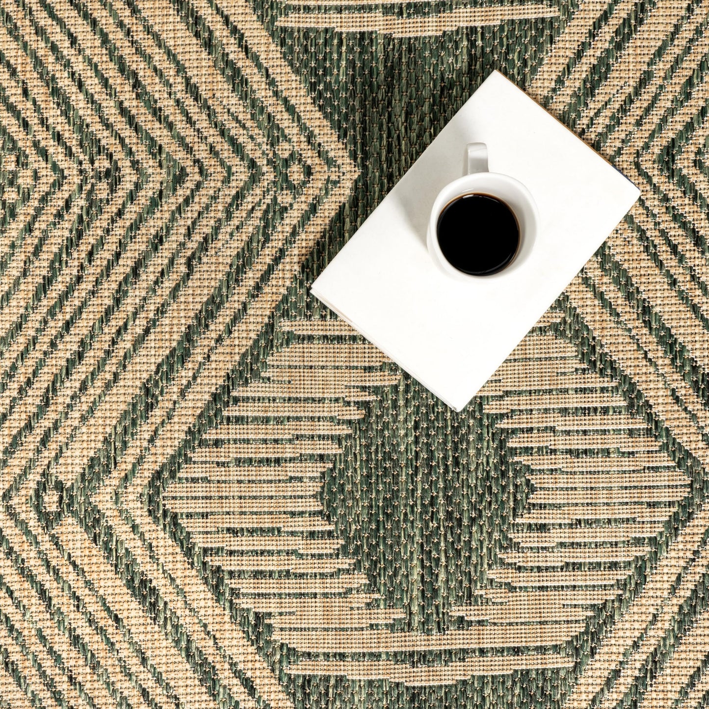 Nuloom Ranya Green/Ivory, 4' x 6', Tribal Geometric, Soft and Cozy, High Traffic, Stain Resistant, Easy Clean, Durable Area Rug for Indoor/Outdoor Patio, Deck, Porch, Garden, Courtyard