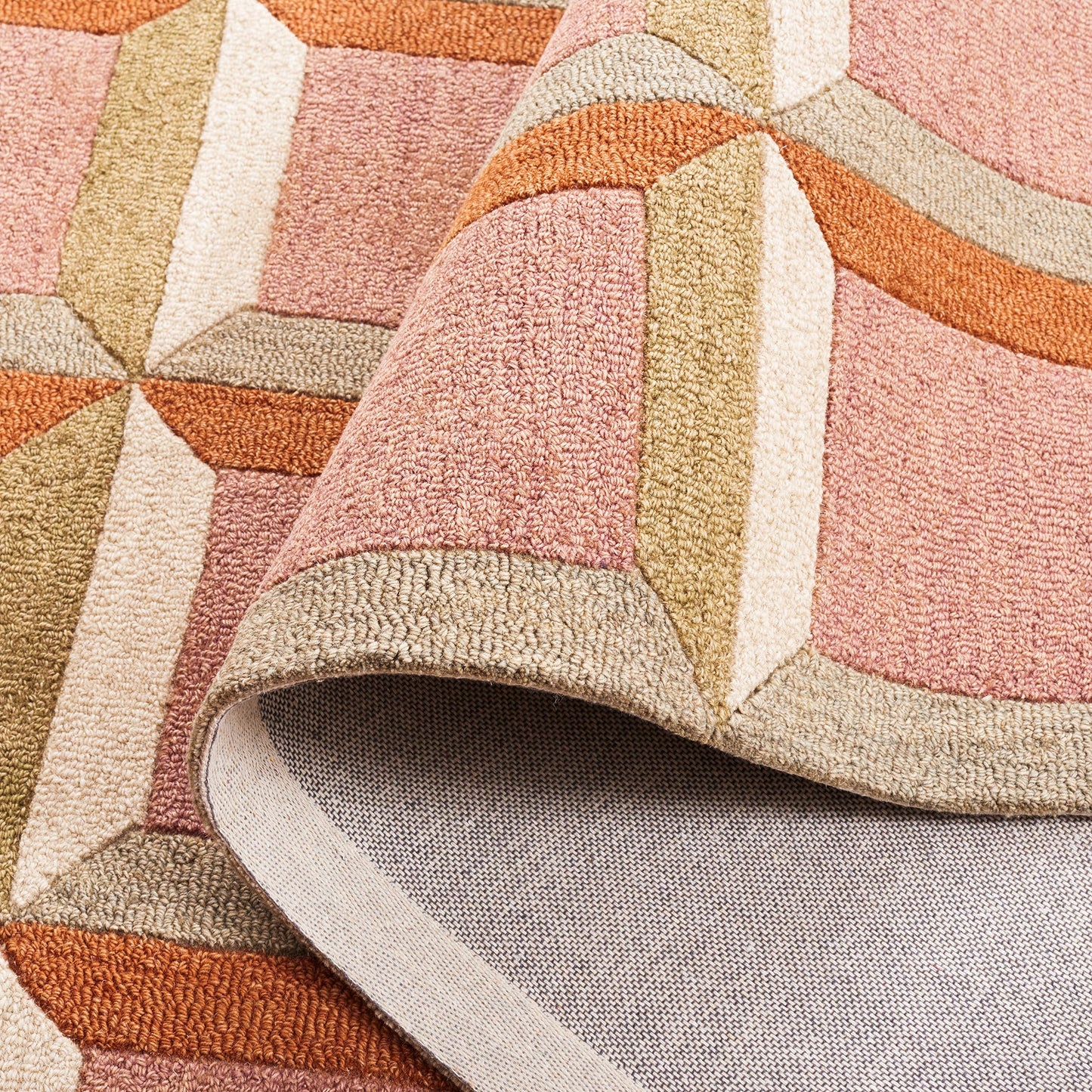SAFAVIEH Genre Collection Area Rug - 5' x 8', Pink & Beige, Handmade Wool, Ideal for Living Room, Bedroom, Dining (GRE101U-5)
