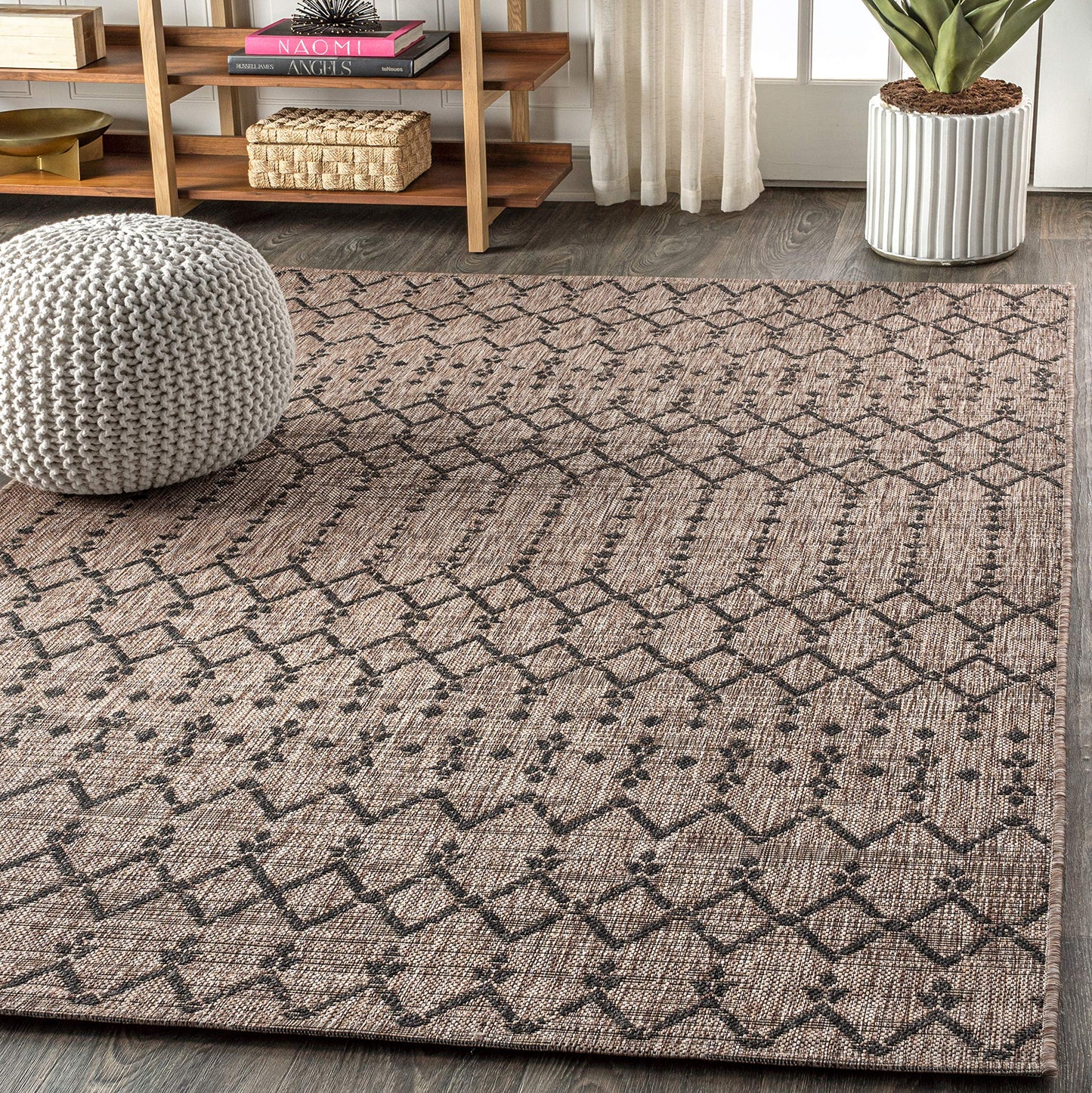 JONATHAN Y Moroccan Geometric Indoor Outdoor Area Rug 5X8 Natural/Black, Ourika Textured Weave for Backyard, Patio, Porch, Easy-Cleaning, High Traffic, Pet-Friendly, Non-Shedding (SMB108D-5)
